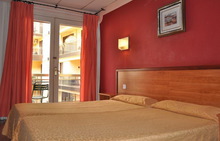 MERCEDES HOTEL 3*,   (  )