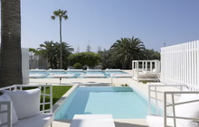 SO WHITE BOUTIQUE SUITES 5*, -