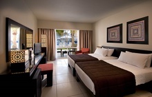 REEF OASIS BEACH RESORT 5*    