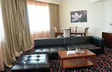 FIVE CONTINENTS CASSELLS AL BARSHA 4* 