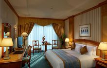 CARLTON PALACE 5* (. METROPOLITAN PALACE 5*) 
