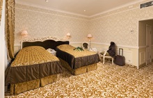 -  Royal Grand Hotel,  ., 