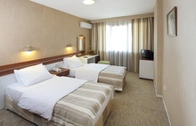 FORTUNA BEACH HOTEL 4* , 